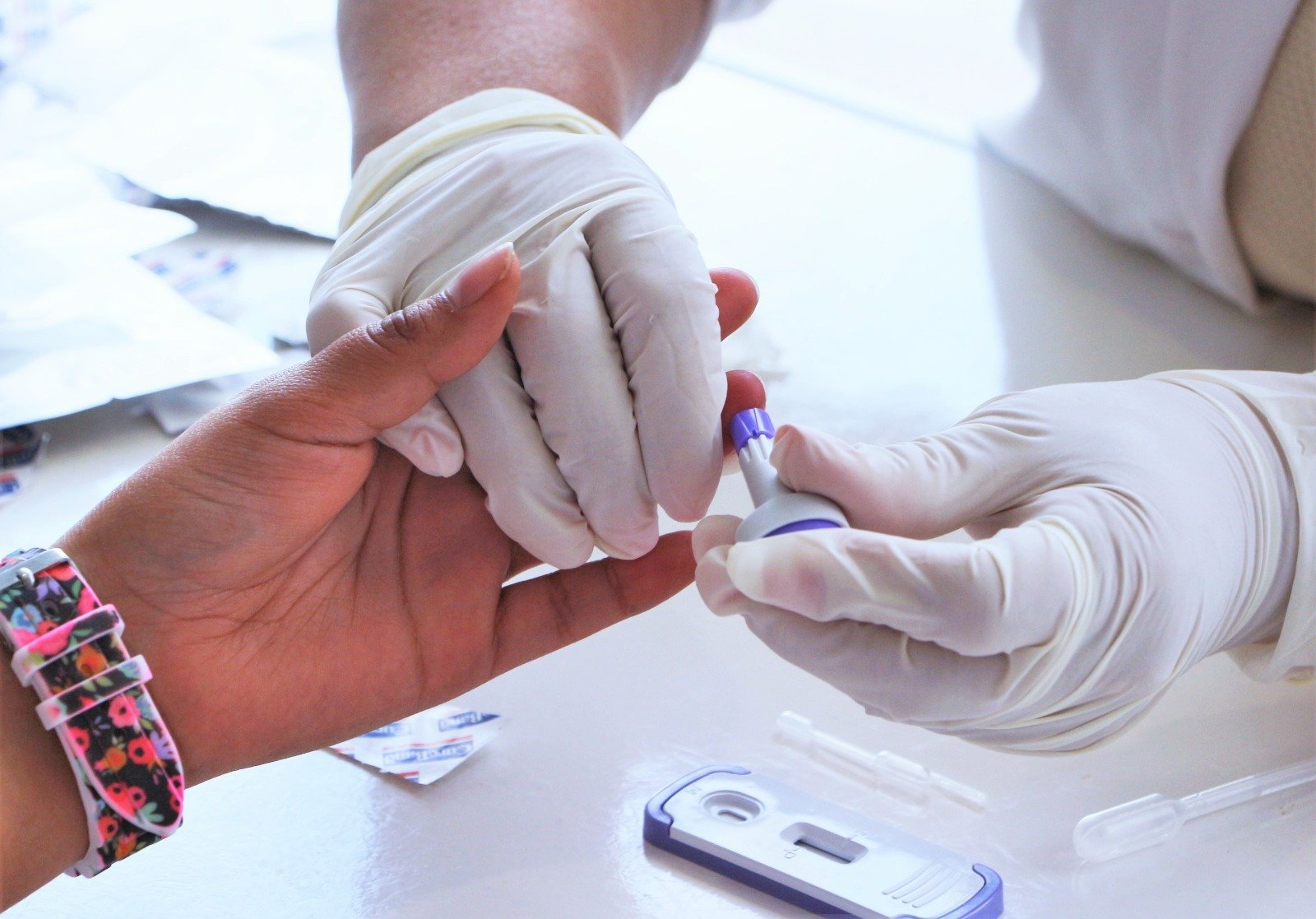 Aumentan hasta 40% los casos de VIH/SIDA en Durango durante 2025; persiste estigma social